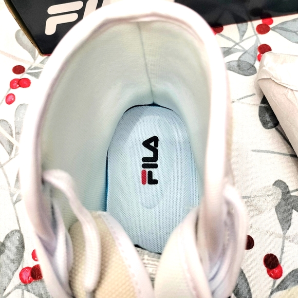 FILA Madina Gardenia & Turtledove Shoes Woman fila Size 8, NEW - Picture 7 of 9